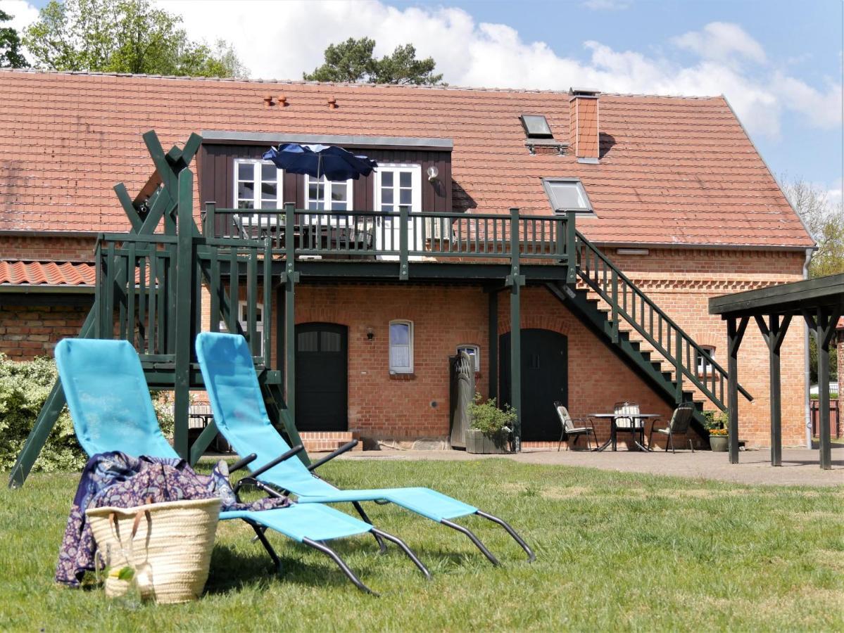 Lindenhof, Wohnung 1, Giebel Vipperow Zewnętrze zdjęcie